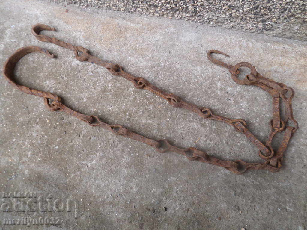 Παλιά αλυσίδα από σφυρήλατο σίδερο με γάντζο, αλυσίδα με γάντζο εστίας με τιμή 47.00 BGN | € 24.03 Παλιά αλυσίδα από σφυρήλατο σίδερο με γάντζο, αλυσίδα με γάντζο εστίας με τιμή 47.00 BGN | € 24.03