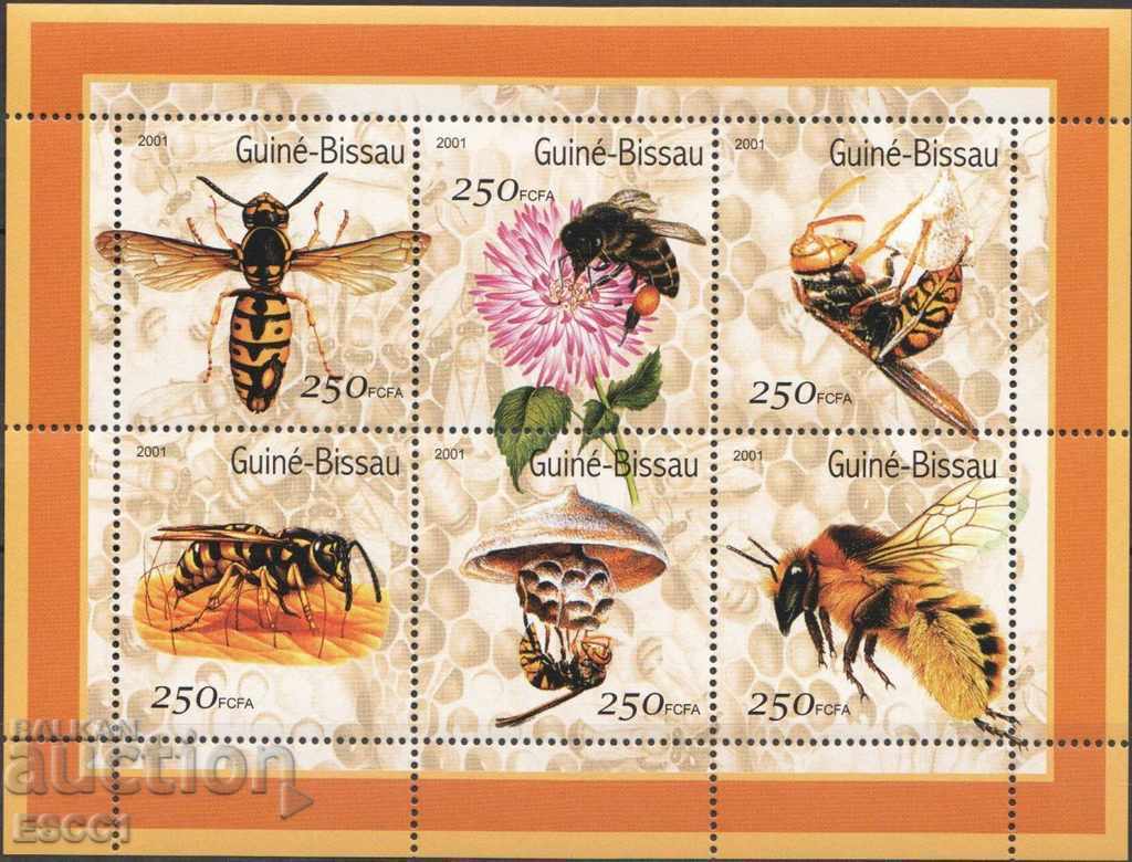 Чисти марки в малък лист Пчели  2001 от Гвинея-Бисау