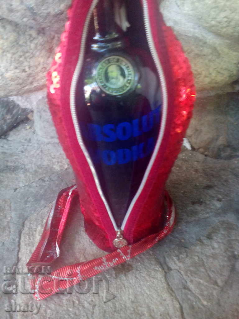 Delivery of Collector bottle Absolute. Delivery of Collector bottle Absolute.