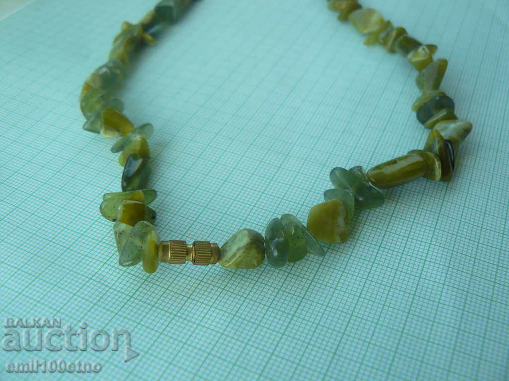 Gerdan - Colier din pietre naturale cu preț 15.00 BGN | € 7.67 Gerdan - Colier din pietre naturale cu preț 15.00 BGN | € 7.67