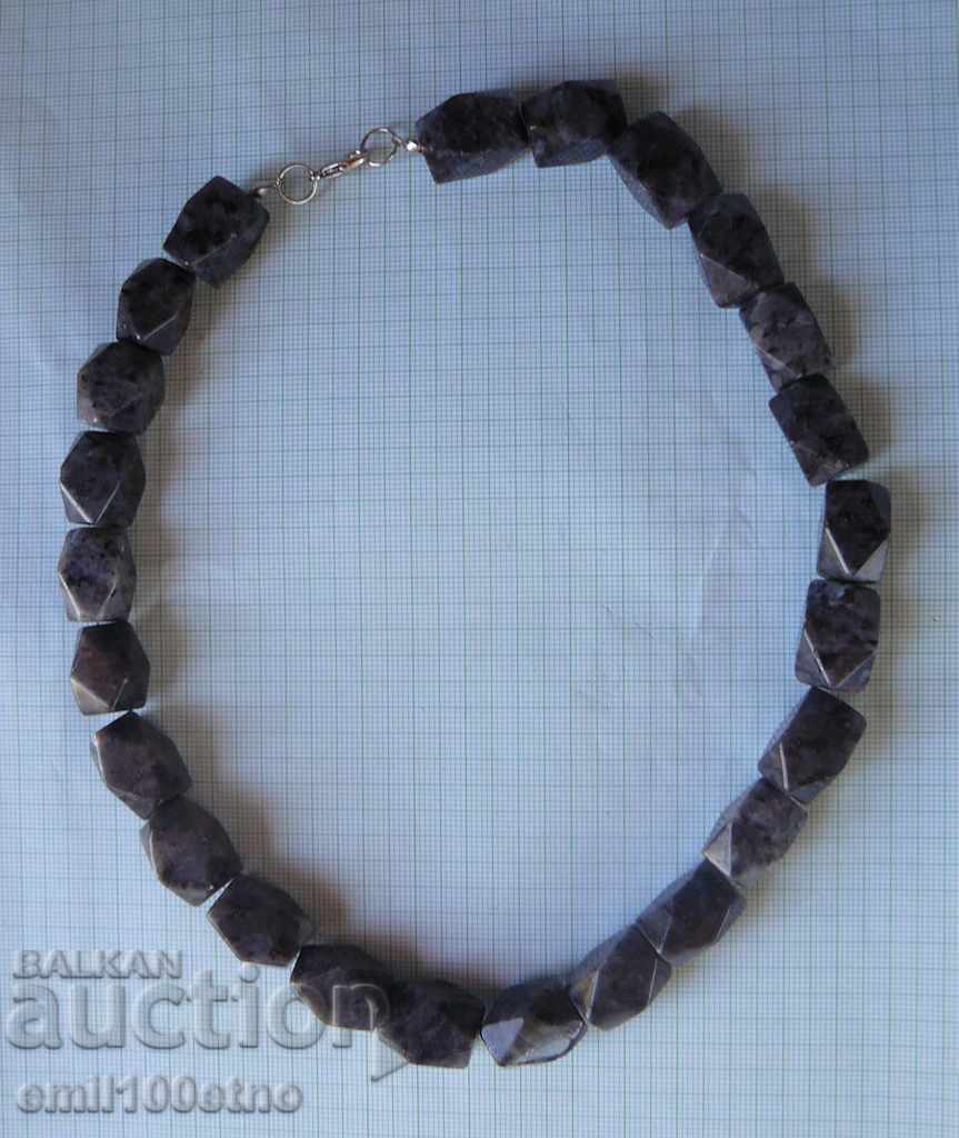 Auction Gerdan - Necklace made of natural stones Auction Gerdan - Necklace made of natural stones
