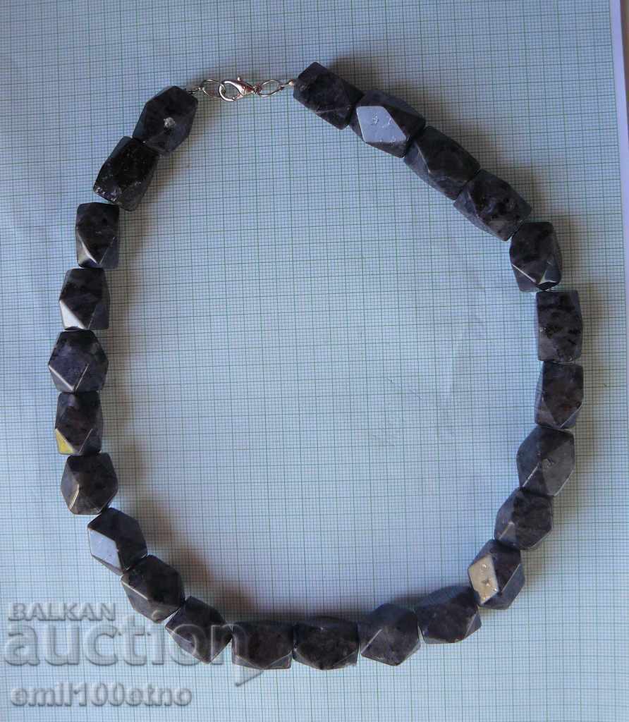 Auction Gerdan - Necklace made of natural stones Auction Gerdan - Necklace made of natural stones
