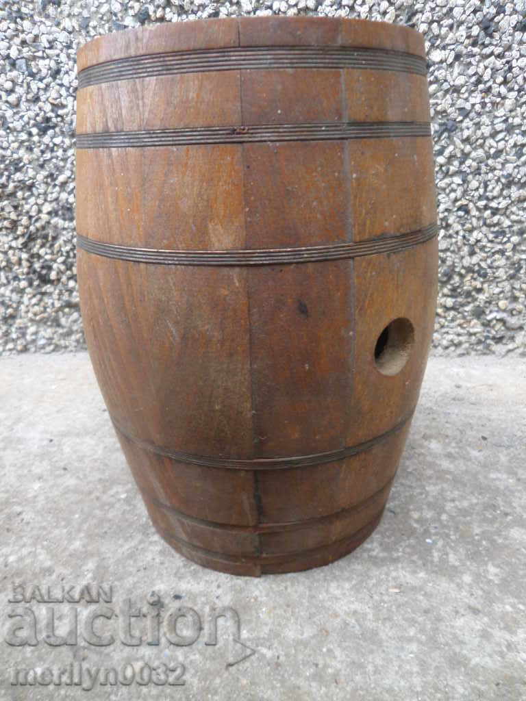 The storm, the barrel, the wooden, pewter cookie - 5 The storm, the barrel, the wooden, pewter cookie - 5