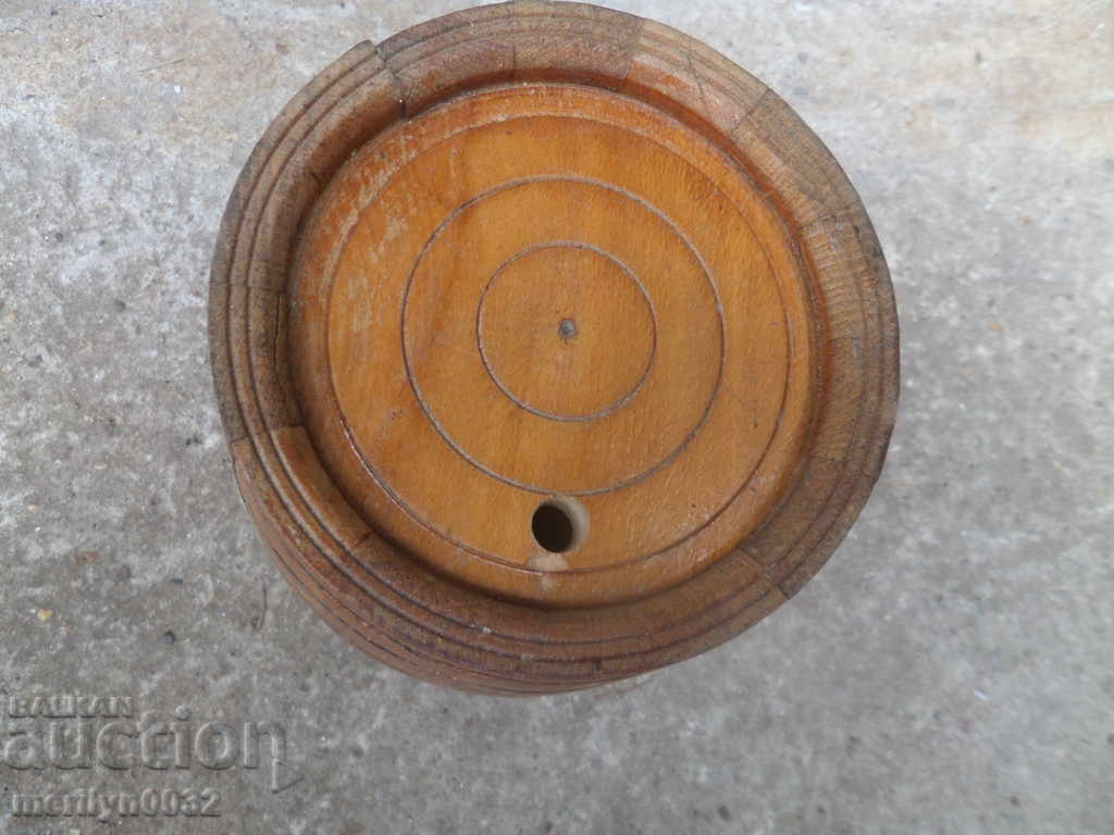 The storm, the barrel, the wooden, pewter cookie - 7 The storm, the barrel, the wooden, pewter cookie - 7