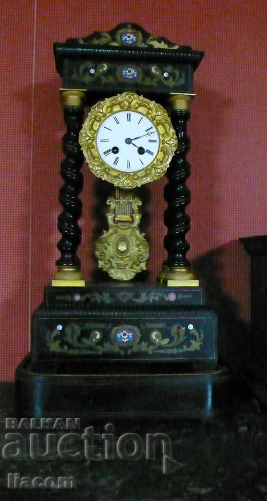 UNIQUE France portal shelf clock 1850