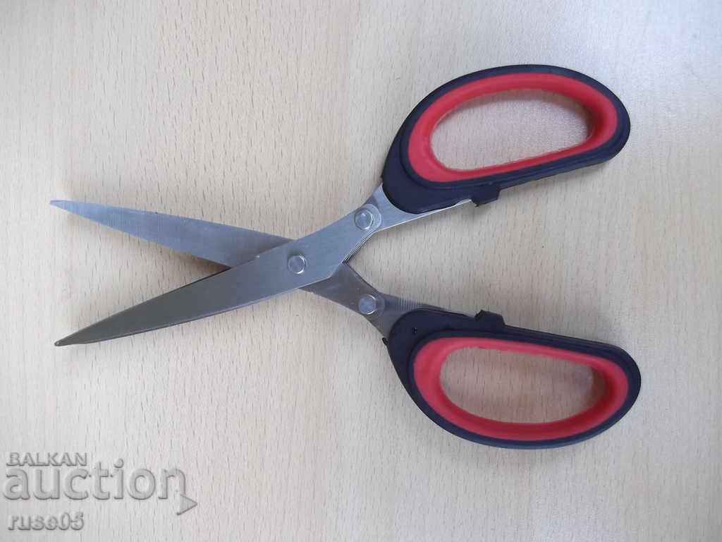 Delivery of Scissors Cutting Scissors Delivery of Scissors Cutting Scissors