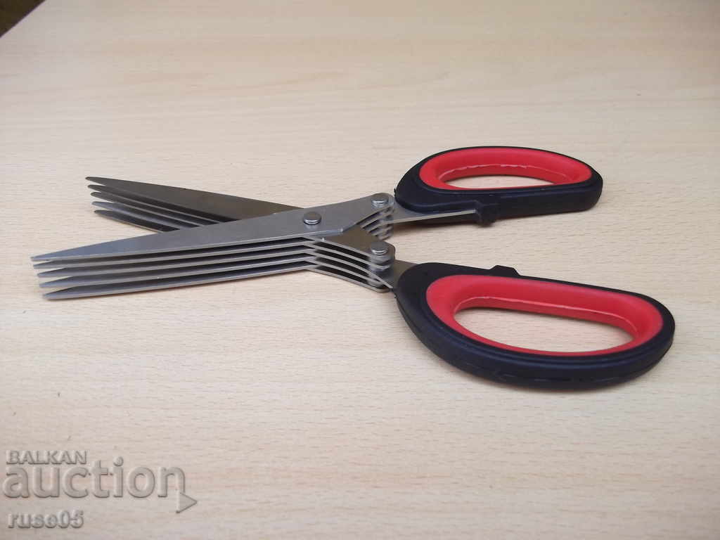 Scissors Cutting Scissors - 5 Scissors Cutting Scissors - 5