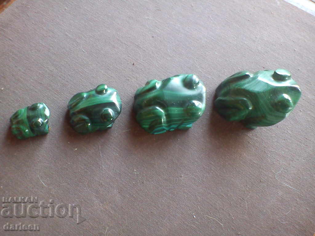 A family of 4 malachite gloveboxes with price 100.00 BGN | € 51.13