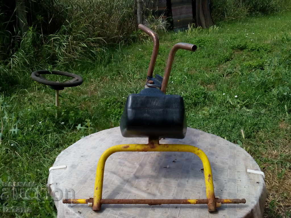 Livrarea Un cadru vechi pentru copii