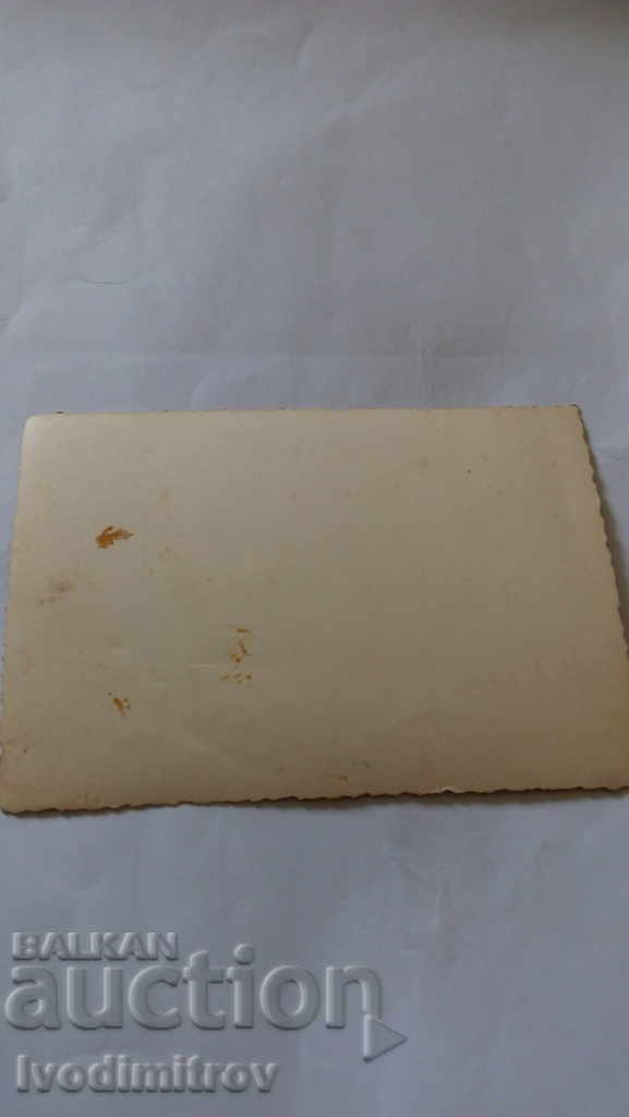 Εικόνα Το εγγενές χωριό μου με τιμή 0.85 BGN | € 0.43 Εικόνα Το εγγενές χωριό μου με τιμή 0.85 BGN | € 0.43