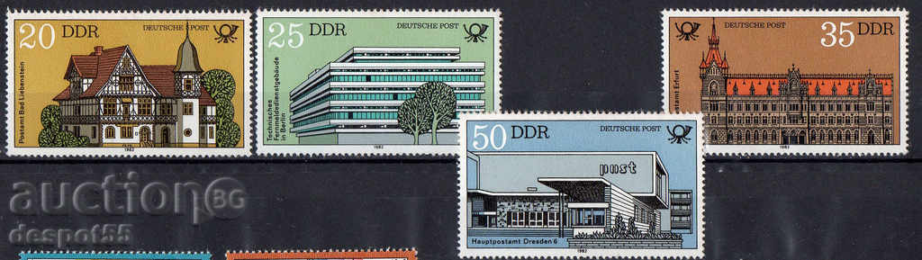 1982. GDR. Κτίρια ταχυδρομικών γραφείων.