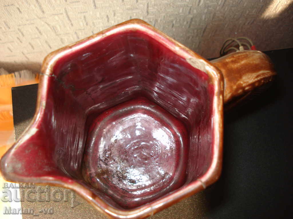 An old porcelain jug - 6 An old porcelain jug - 6