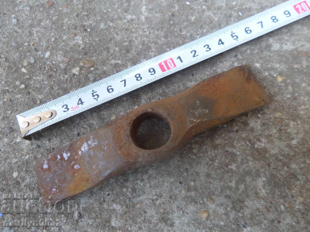 Auction An old hammer hammer, tool, tool Auction An old hammer hammer, tool, tool