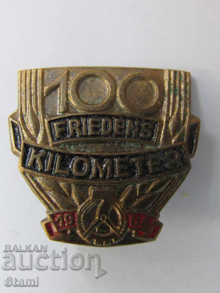 Badge-100 Friedens Kilometer GDR, 1961