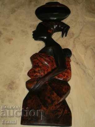 Дървено пано жена с дете от Гана-2