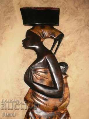 Wooden woman with a girl from Ghana-3