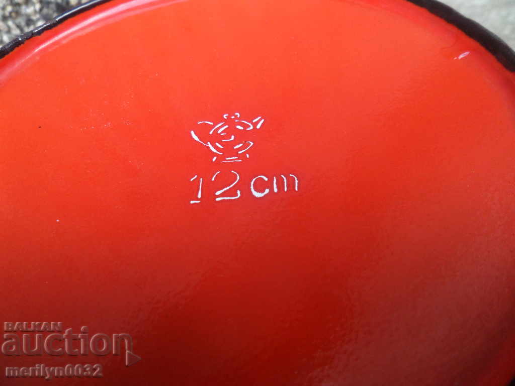 Enamelled teapot made of salt container with enamel jade jug - 5 Enamelled teapot made of salt container with enamel jade jug - 5