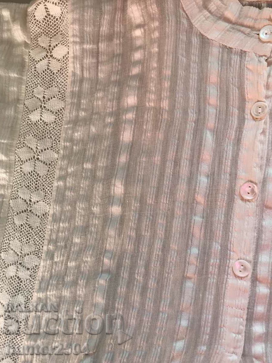 LOT Blouse fringe and lace nom. 42-44 cm with price 29.95 BGN | € 15.31 LOT Blouse fringe and lace nom. 42-44 cm with price 29.95 BGN | € 15.31