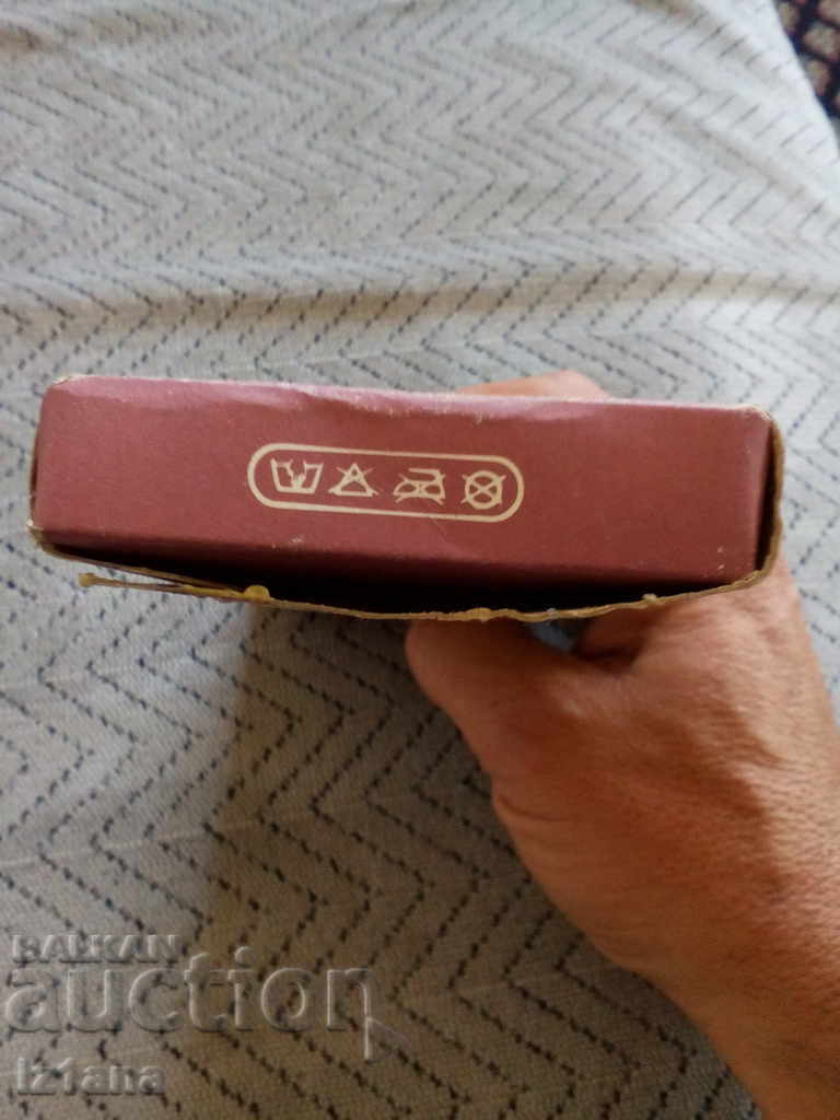 Auction Old ladies tights Auction Old ladies tights