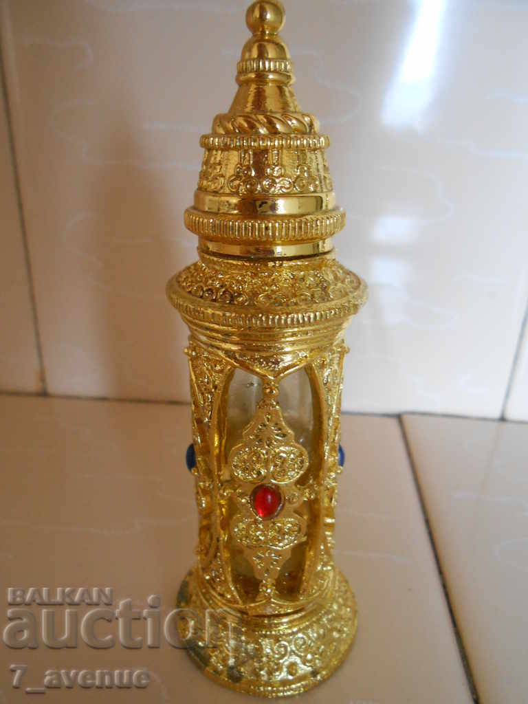 Auction  Original oriental perfume bottle with ornaments