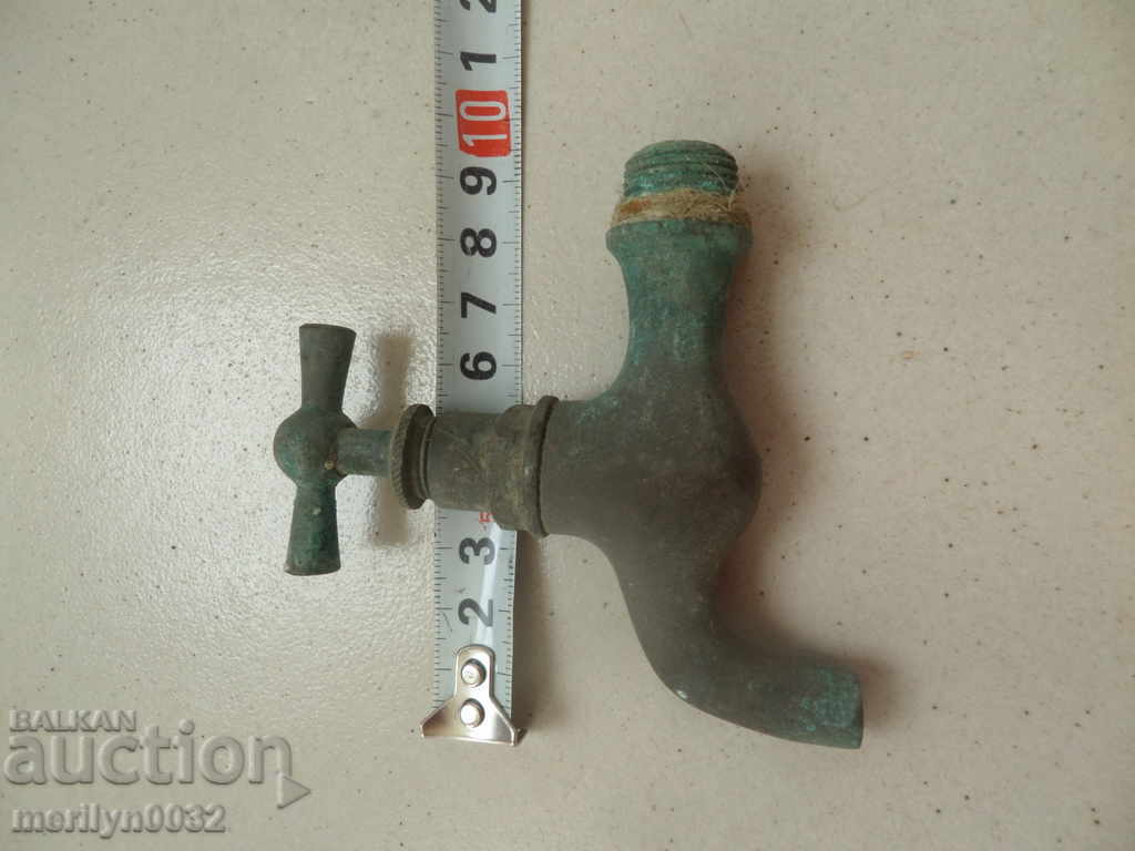 Delivery of Ancient bronze crane spout pipe spout Delivery of Ancient bronze crane spout pipe spout