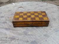 Кутия от шах