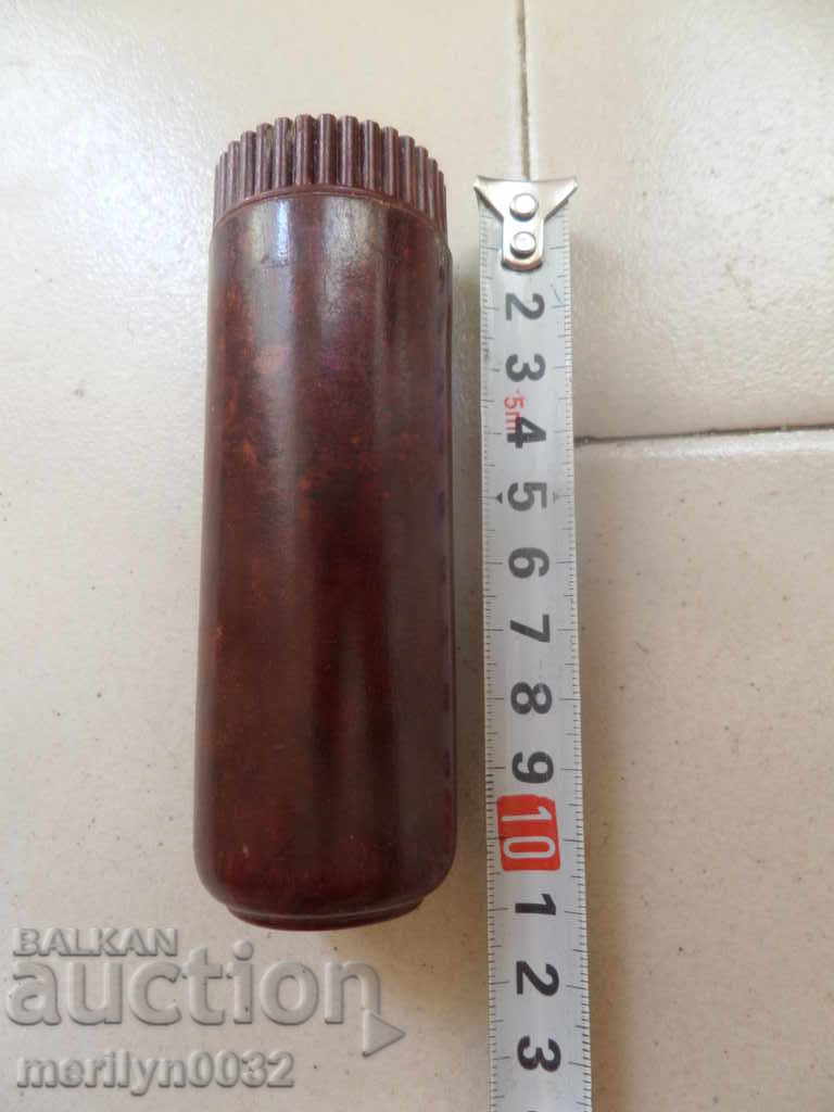 Delivery of Bakelite made of barber soap late 1940s