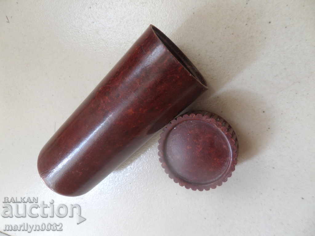 Bakelite made of barber soap late 1940s - 6