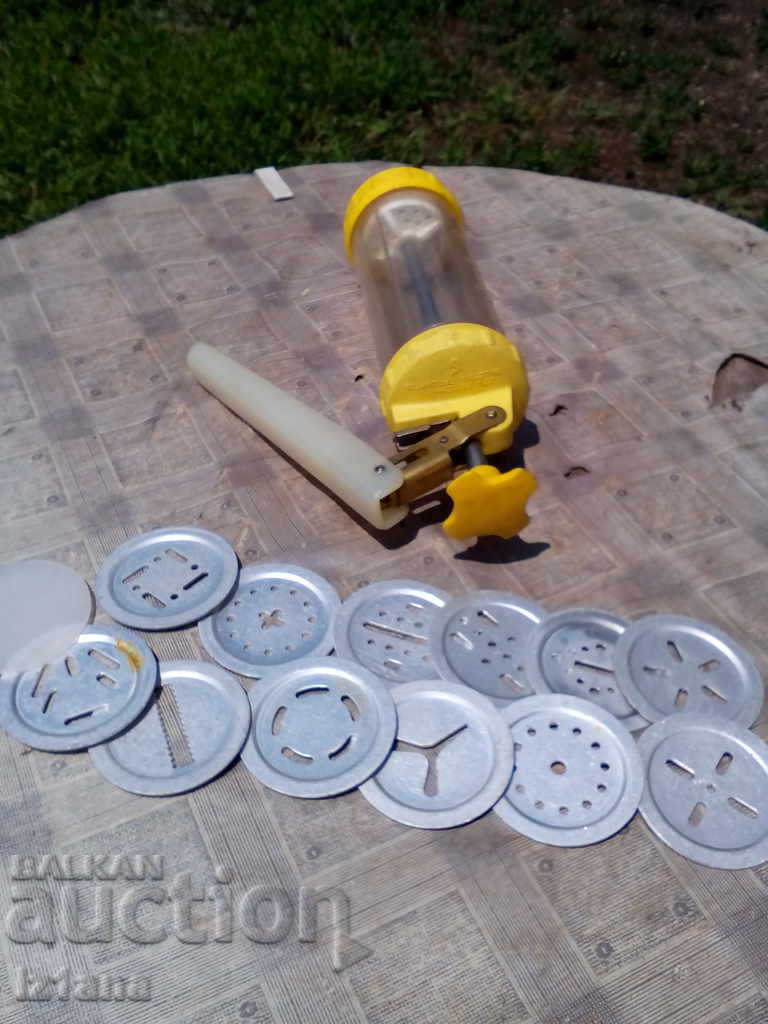 Δημοπρασία Παλιά σύριγγα για γλυκά