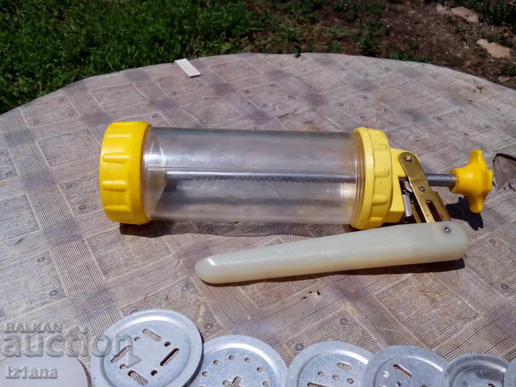 Παράδοση Παλιά σύριγγα για γλυκά