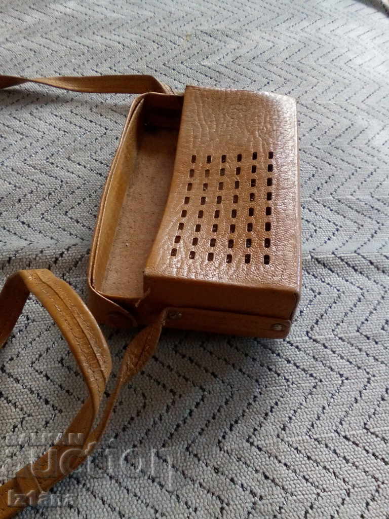 Caz radio, receptor radio - 6 Caz radio, receptor radio - 6