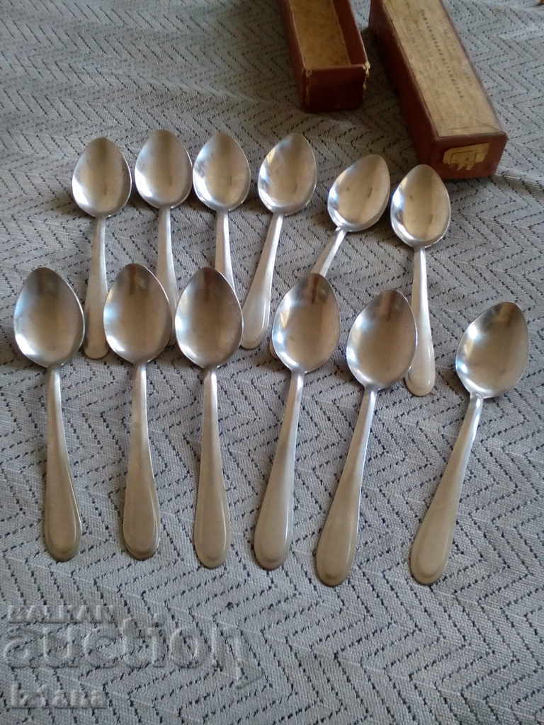 Delivery of Old spoons Delivery of Old spoons