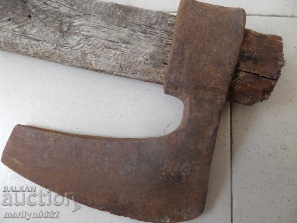 An old ax with a print top gun saber hat grip - 7 An old ax with a print top gun saber hat grip - 7