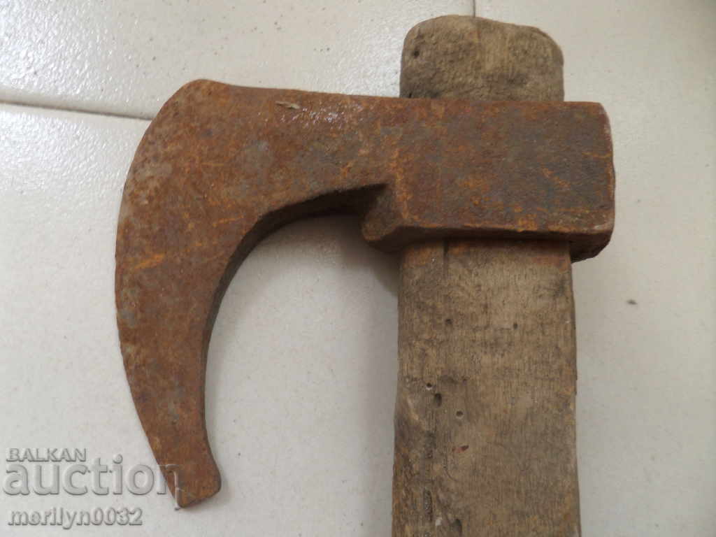 Old ax ax toot hat - 7 Old ax ax toot hat - 7