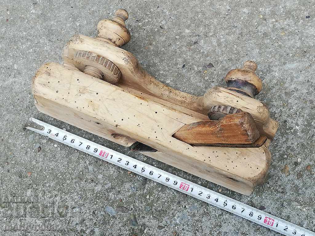 An old woodworking planer with a knife - 6 An old woodworking planer with a knife - 6