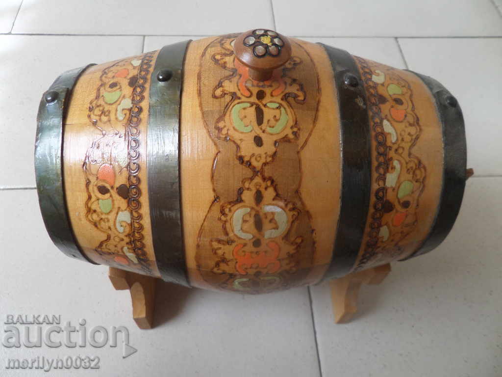 Bourne, barrel, wooden pyrographic souvenir - 6 Bourne, barrel, wooden pyrographic souvenir - 6