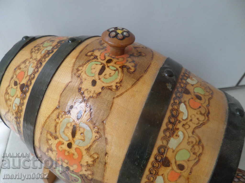 Bourne, barrel, wooden pyrographic souvenir - 7 Bourne, barrel, wooden pyrographic souvenir - 7