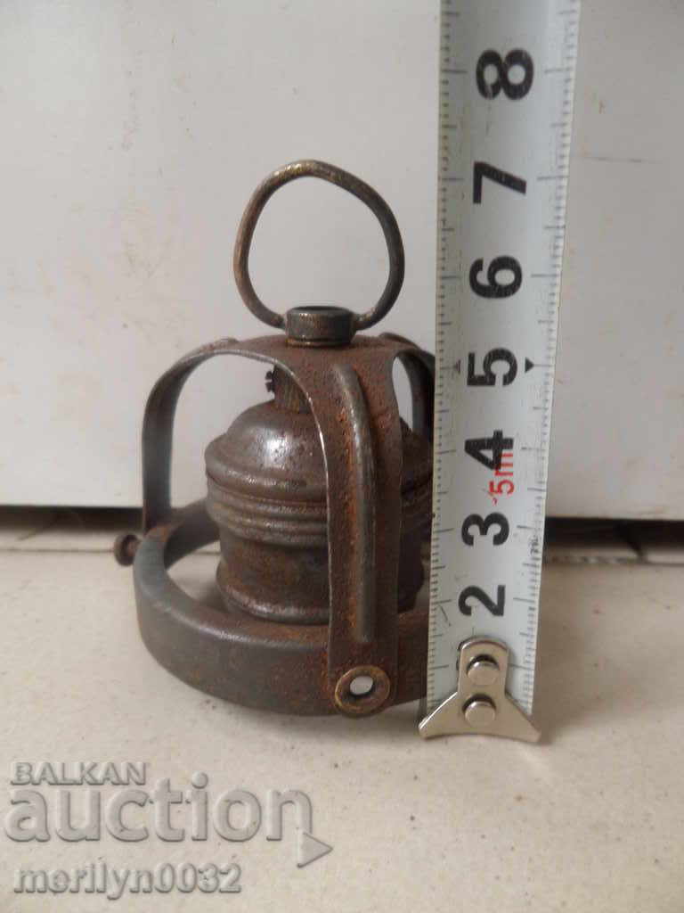 Παλιά πρίζα, φανάρι, πολυέλαιος, αμπαζούρ, 1920 με τιμή 32.00 BGN | € 16.36