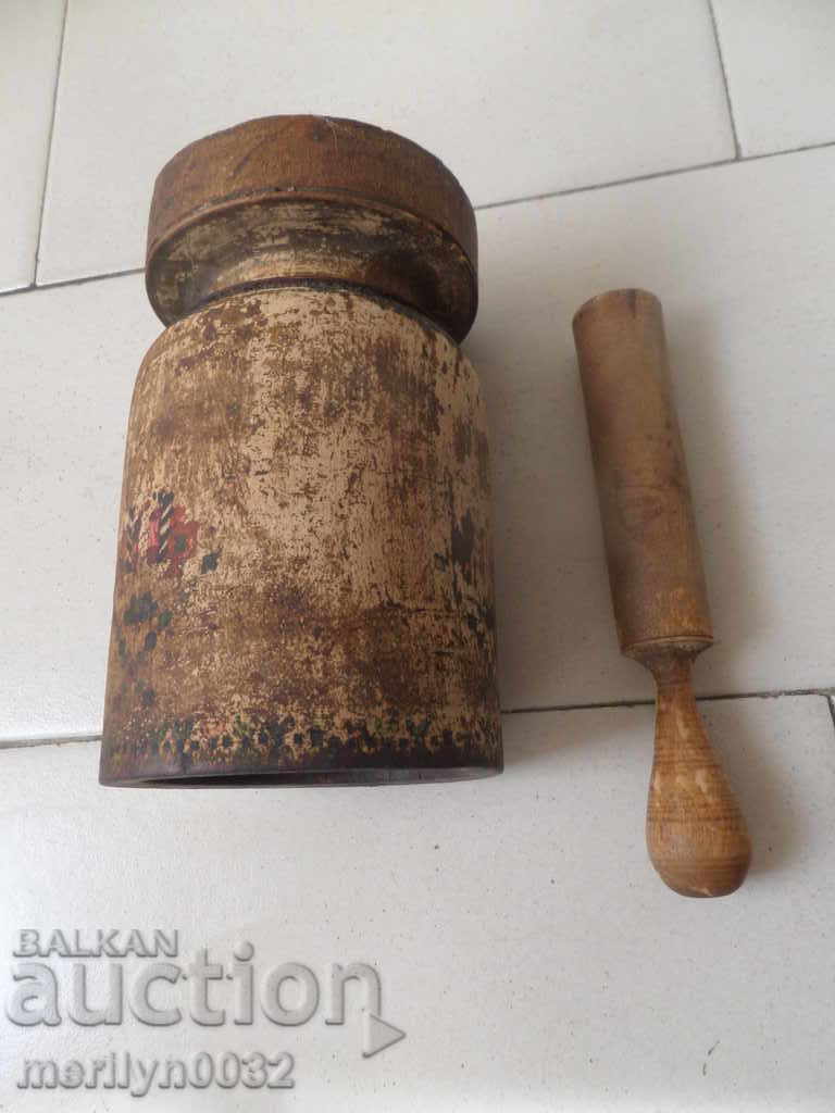 Auction Wood mortar, hammer, mortar, wood, wood Auction Wood mortar, hammer, mortar, wood, wood
