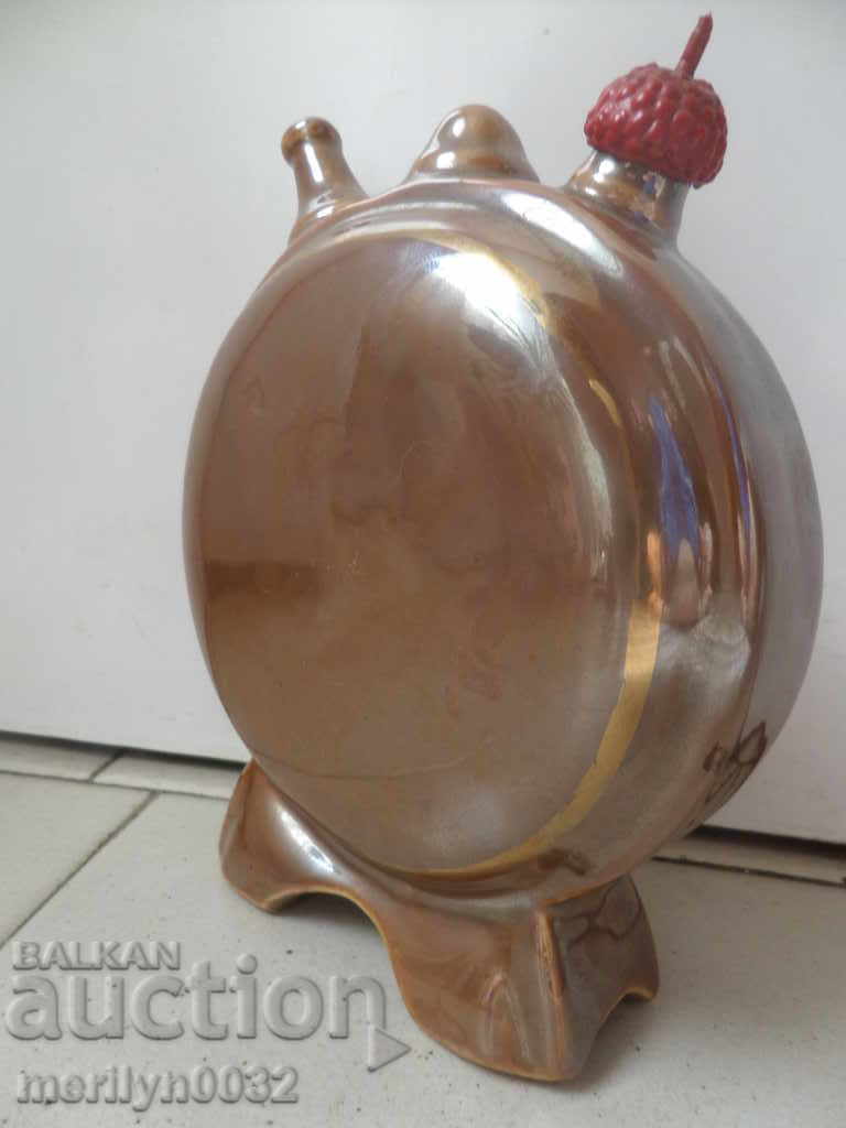 Порцеланов павур порцелан от времето на соца НРБ с цена 43.00 лв. | € 21.99 Порцеланов павур порцелан от времето на соца НРБ с цена 43.00 лв. | € 21.99