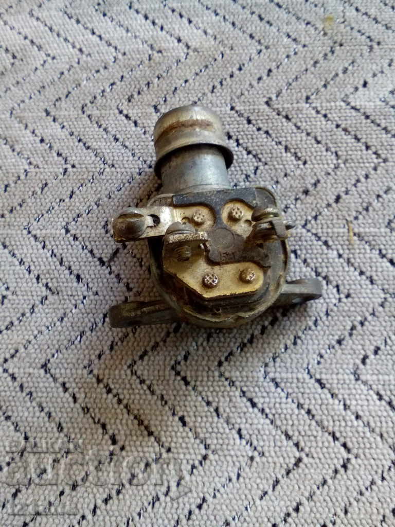 Delivery of UAZ headlamp switch Delivery of UAZ headlamp switch