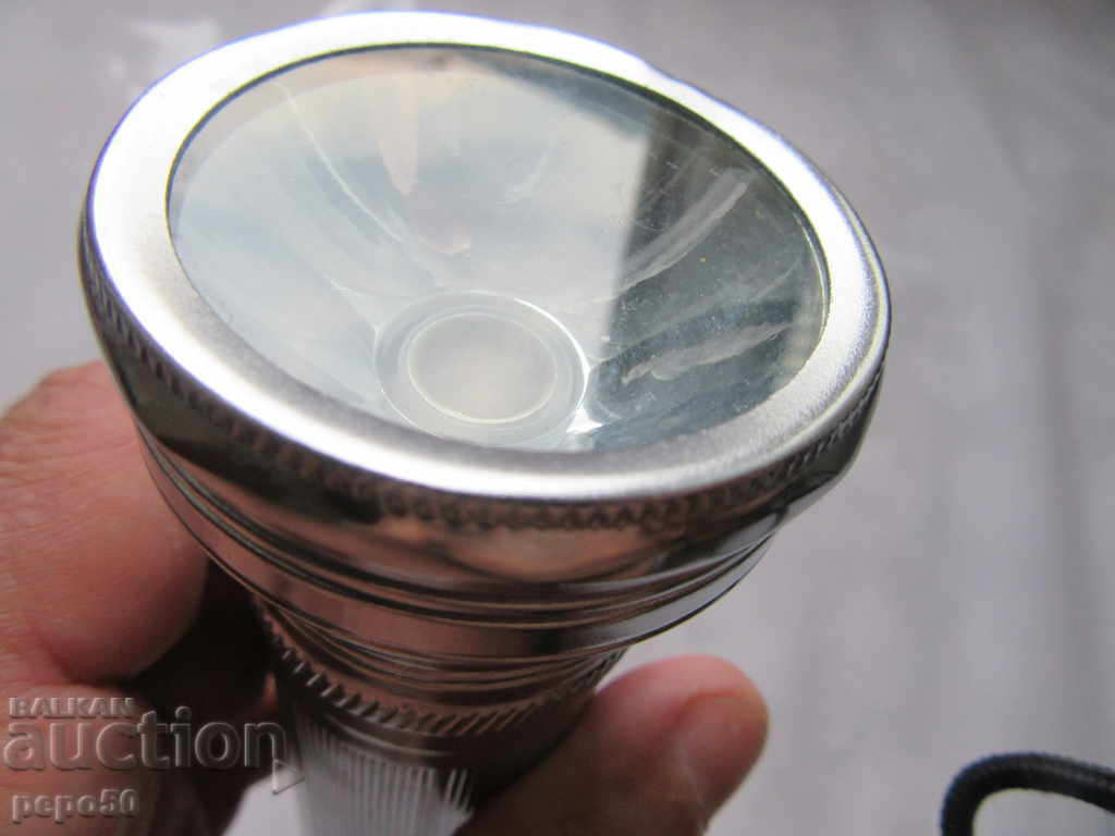 OLD EXCELLENT CHINESE FENCER WITH TWO BATTERIES with price 10.00 BGN | € 5.11 OLD EXCELLENT CHINESE FENCER WITH TWO BATTERIES with price 10.00 BGN | € 5.11