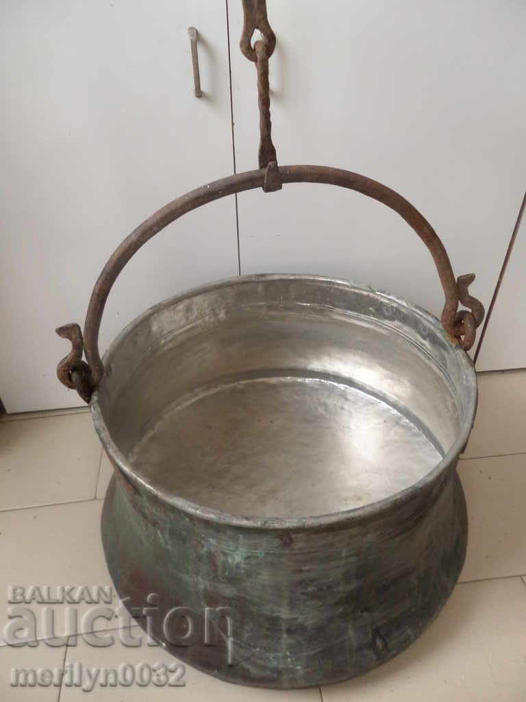 Old boiler LARGE, hardwood, baker, copper pot, late 19th century with price 298.00 BGN | € 152.36 Old boiler LARGE, hardwood, baker, copper pot, late 19th century with price 298.00 BGN | € 152.36