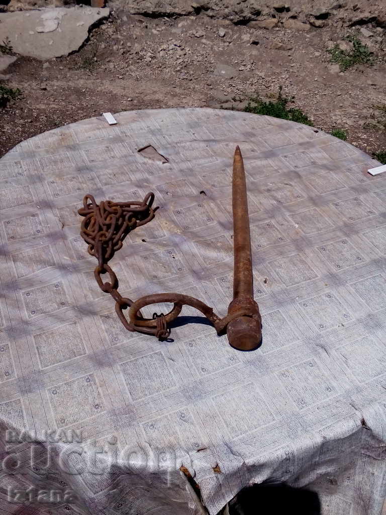 An old catcher, a cattleman with price 30.00 BGN | € 15.34 An old catcher, a cattleman with price 30.00 BGN | € 15.34