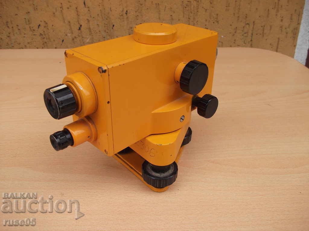 Auction Level "CARL ZEISS JENA - NI 025" Auction Level "CARL ZEISS JENA - NI 025"