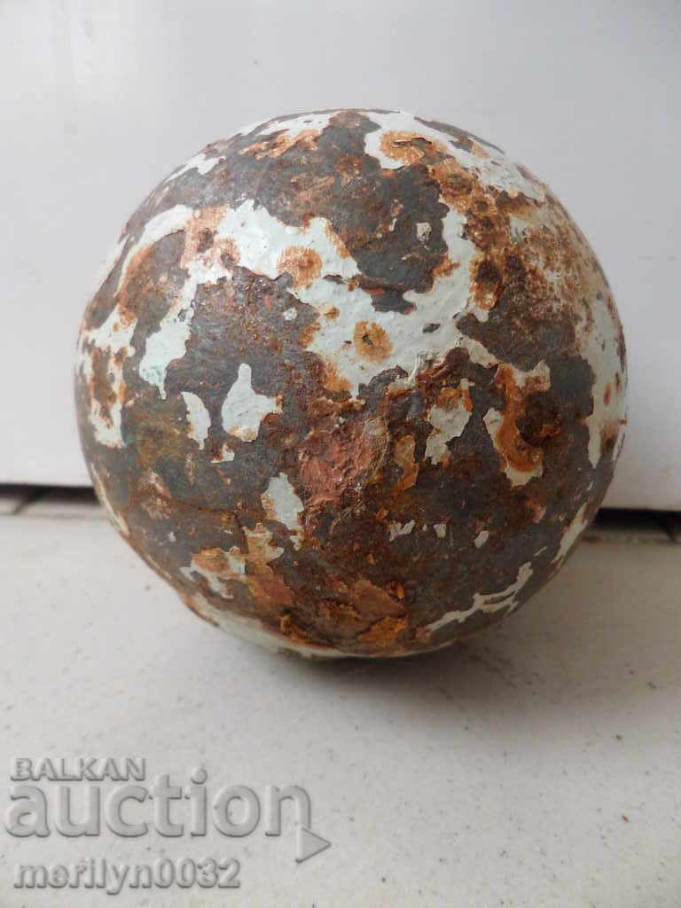Old cannonball cannon mortar, bombard Crimean War RTOV