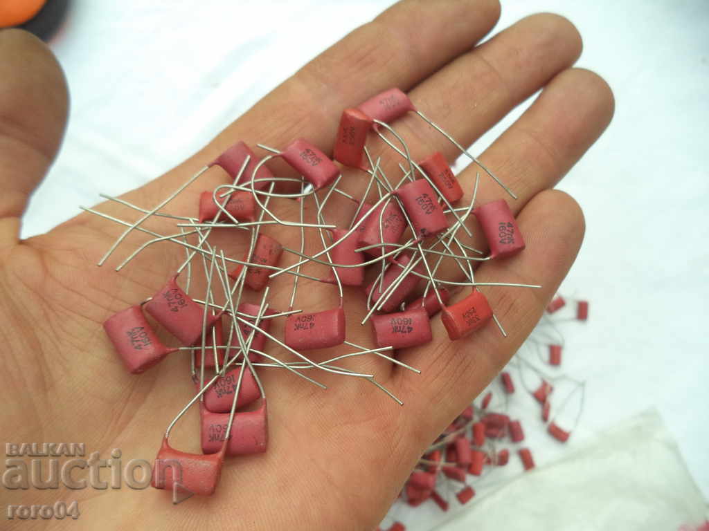 Παράδοση CAPACITORS - 33 nk 250 v. / 47 nk 160 v. - ΝΕΟ Παράδοση CAPACITORS - 33 nk 250 v. / 47 nk 160 v. - ΝΕΟ