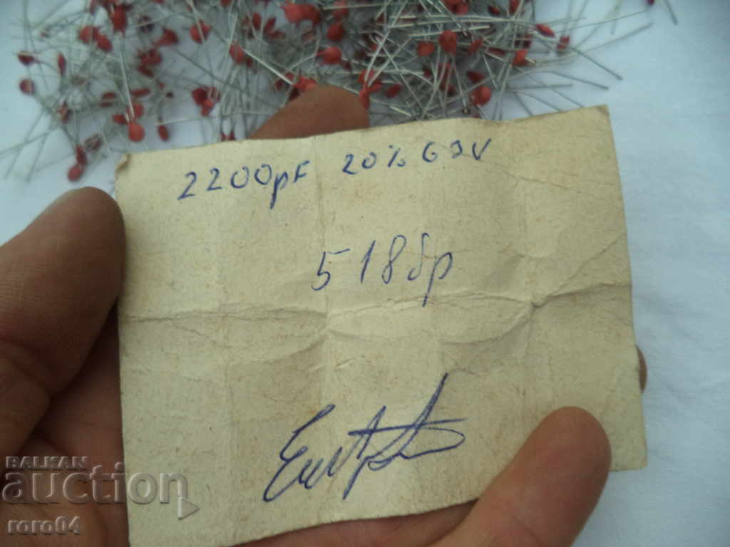 Auction CONDENSERS - 22p - CLEAN NEW Auction CONDENSERS - 22p - CLEAN NEW