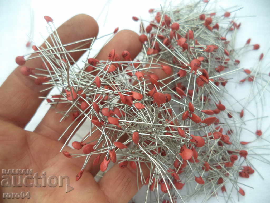 Delivery of CONDENSERS - 22p - CLEAN NEW Delivery of CONDENSERS - 22p - CLEAN NEW