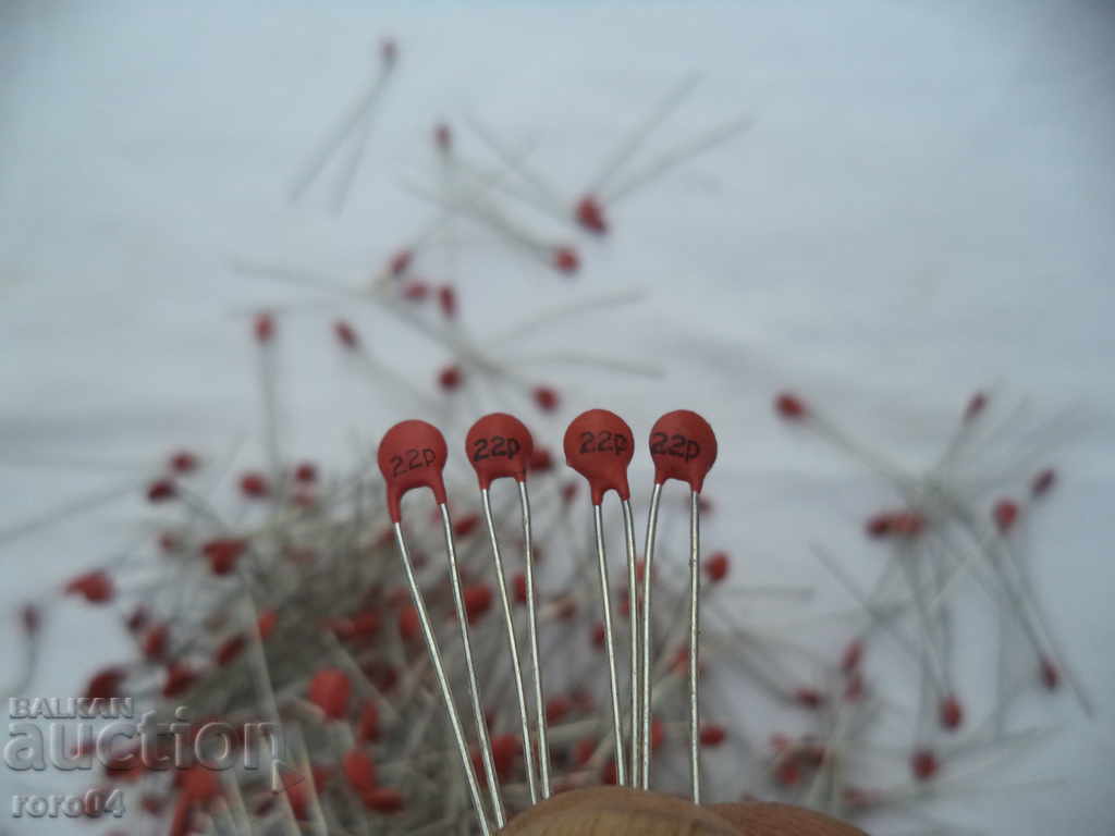 CONDENSERS - 22p - CLEAN NEW - 6 CONDENSERS - 22p - CLEAN NEW - 6